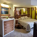 La Condesa Valmeo